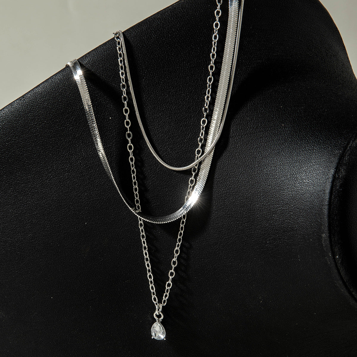 European and American Fashion Collarbone Chain Round Pendant Tassel Multi-layer Stacking Necklace Layered One-word Necklace3Set