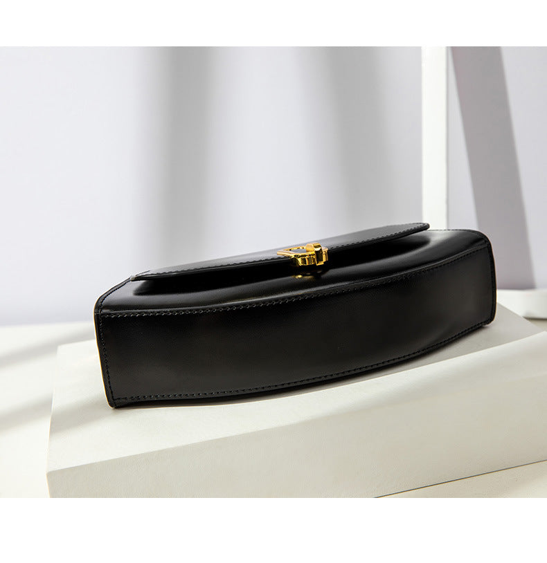 Women's Bag Korean Version Trendy Fashion New Style Personality Crossbody Bag Elegant Diamond Chain Simple Versatile Shoulder Bag