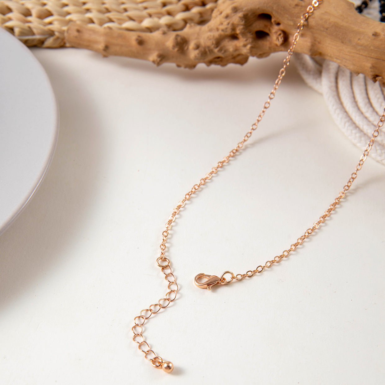 Simple Colorful Beaded Tassel y Chain Necklace Elegant Versatile Diamond-Studded Sweater Chain Jewelry