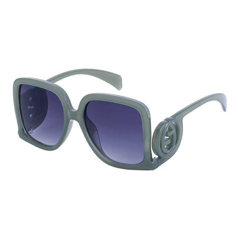 European and American fashion large frame sunglasses for women with a high-end feel INS Wind Sunglasses Sun Protection No Makeup Glasses Square Frame sunglasse