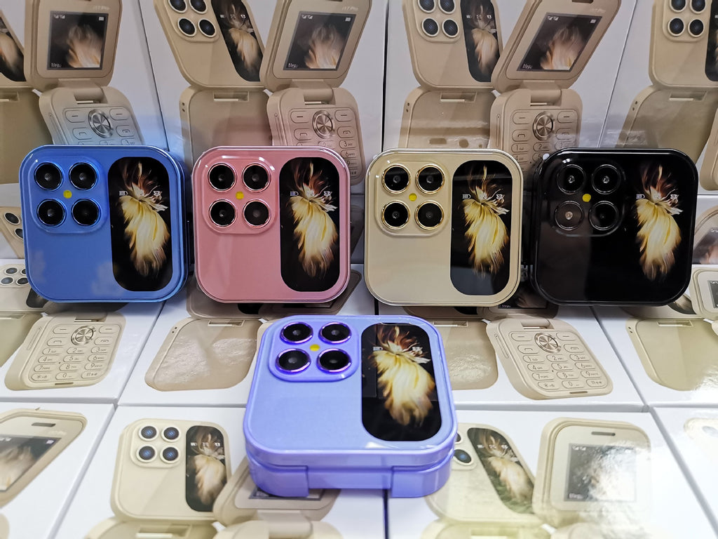 Hot Selling Exquisite Appearance Mini Folding Feature Phone Flip Cover Elderly Button Phone Pocket Phone