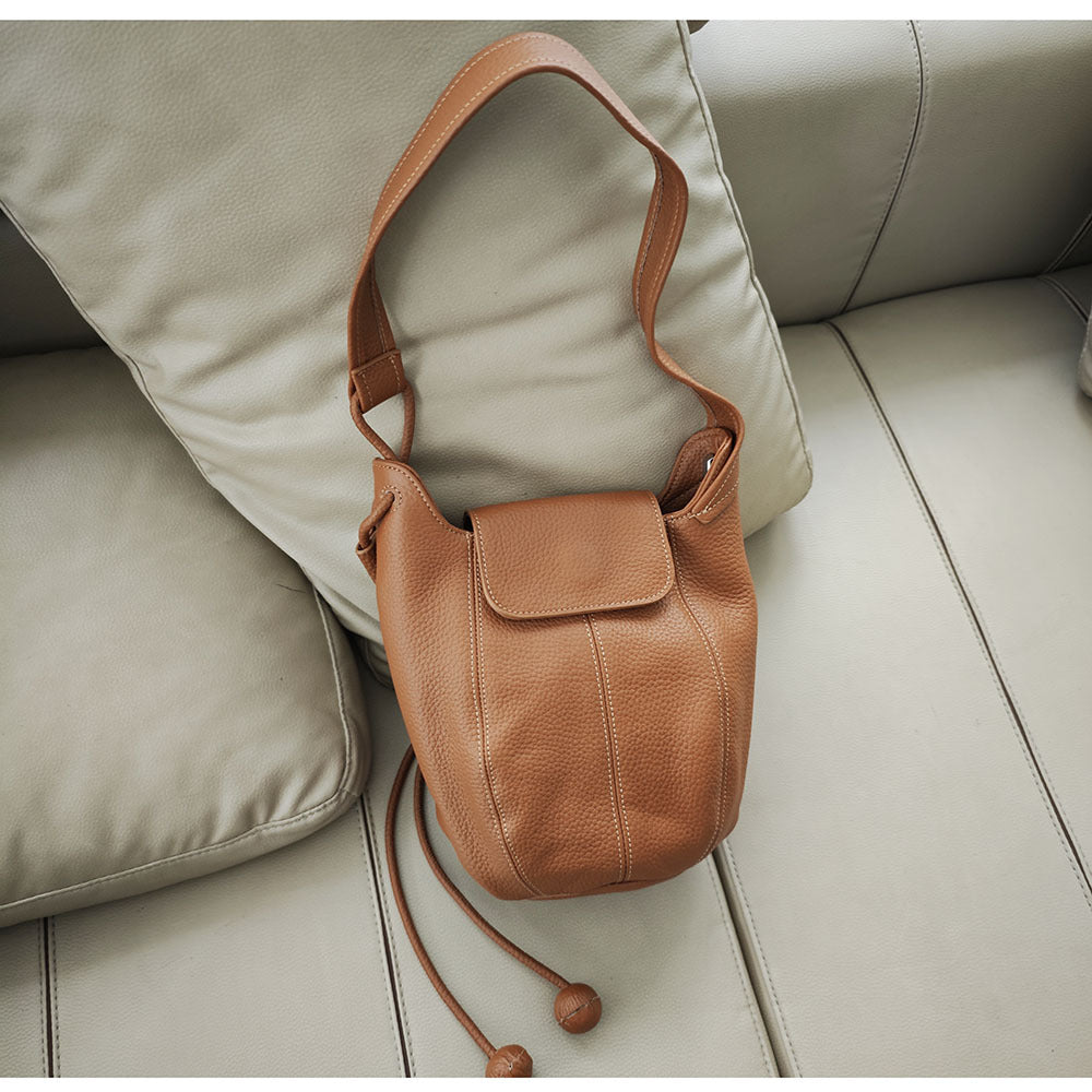 Genuine Leather Bucket Bag2025Autumn and Winter New Women's Bag Casual Fashion Versatile Single Shoulder Crossbody Large Capacity Pumpkin Bag
