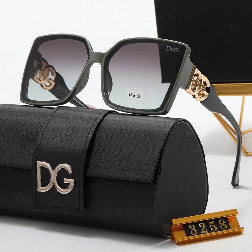 Fashion Brand Sunglasses for Women, European and American Classic Shades, Large Frame, High-End Feel D Home Sunglasses