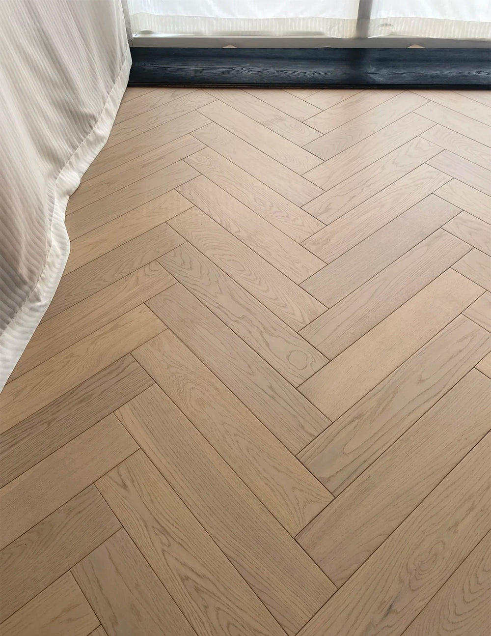 Custom 15mm Multi-Layer Herringbone Oak Engineered Wood Flooring | Premium Design Villas Commercial Interiors Outdoor/Exterior
