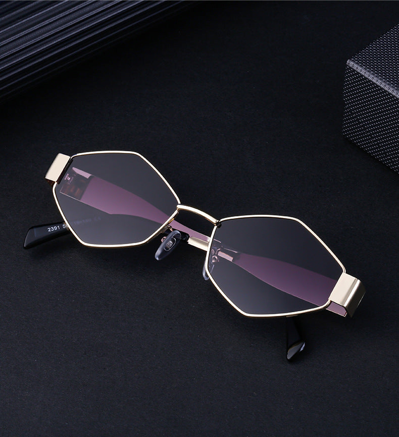 European and American Fashion Irregular Metal Sunglasses for Women Trendy Personality Wide Temple Sunglasses Wholesale sunglass