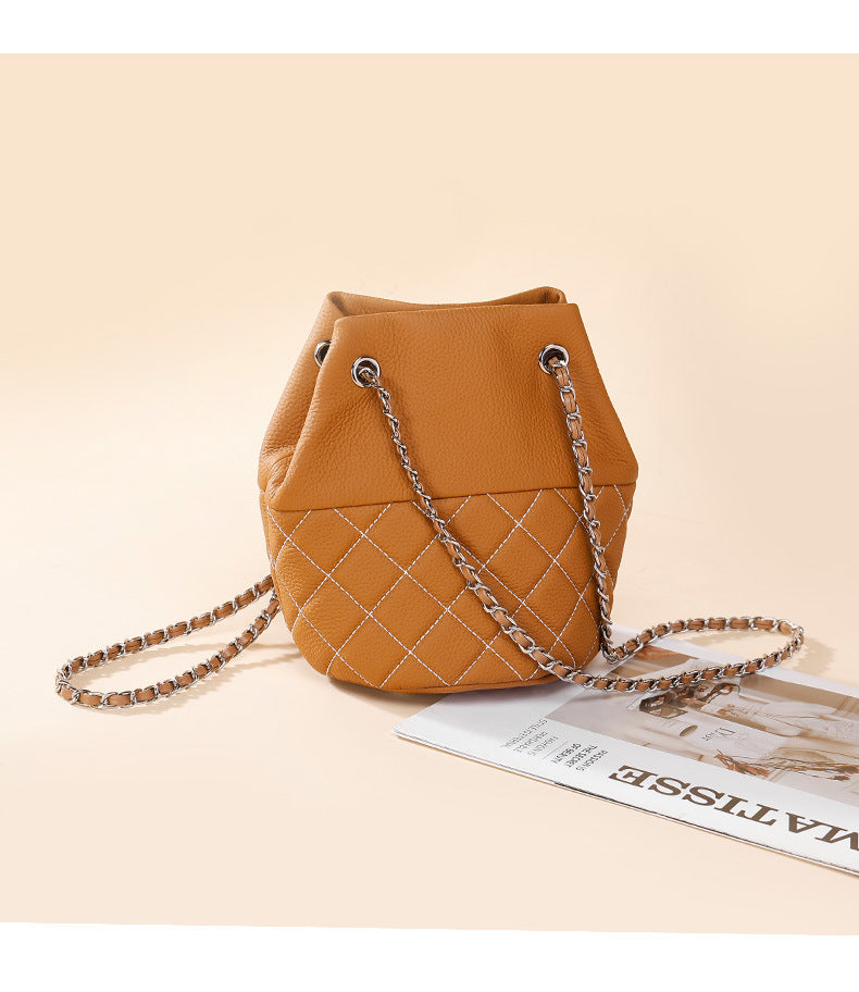 Classic Top Layer Leather Chanel Style Diamond Chain Shoulder Crossbody Women's Bag Fashion Versatile Handheld Bucket Bag for Women