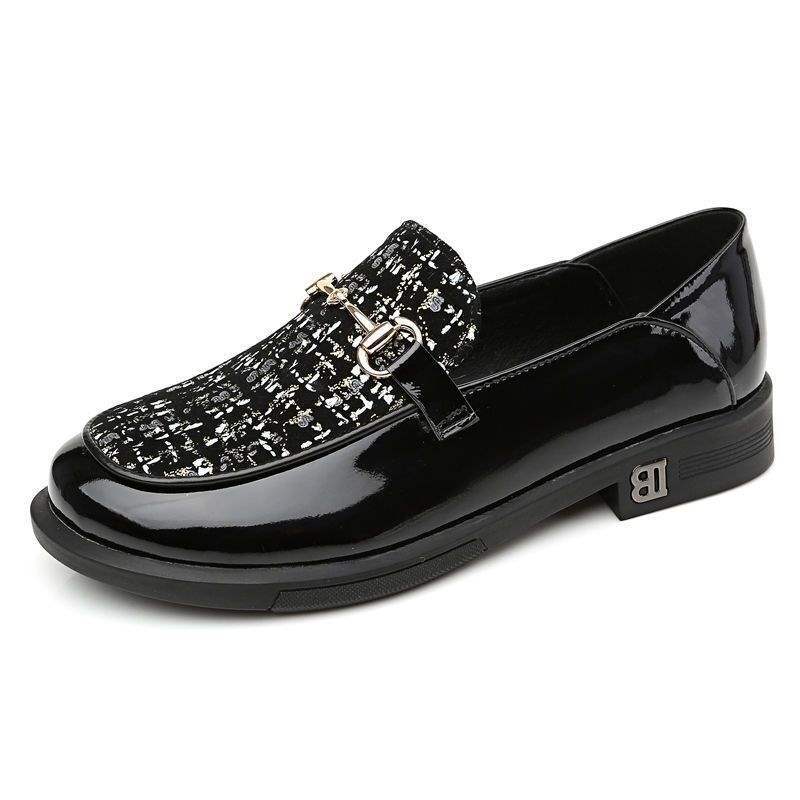 Chanel Style Small Leather Shoes for Women, British Style Spring and Autumn Versatile Flat Loafers, Soft Sole, Large Size Women's Shoes