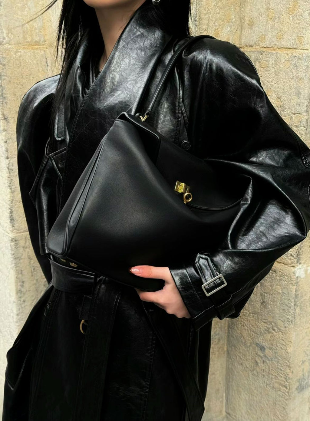 B Home Bag Women's New Bag Shoulder Bag Large Capacity Commuting Handbag High-end Fashion Tote Bag Women