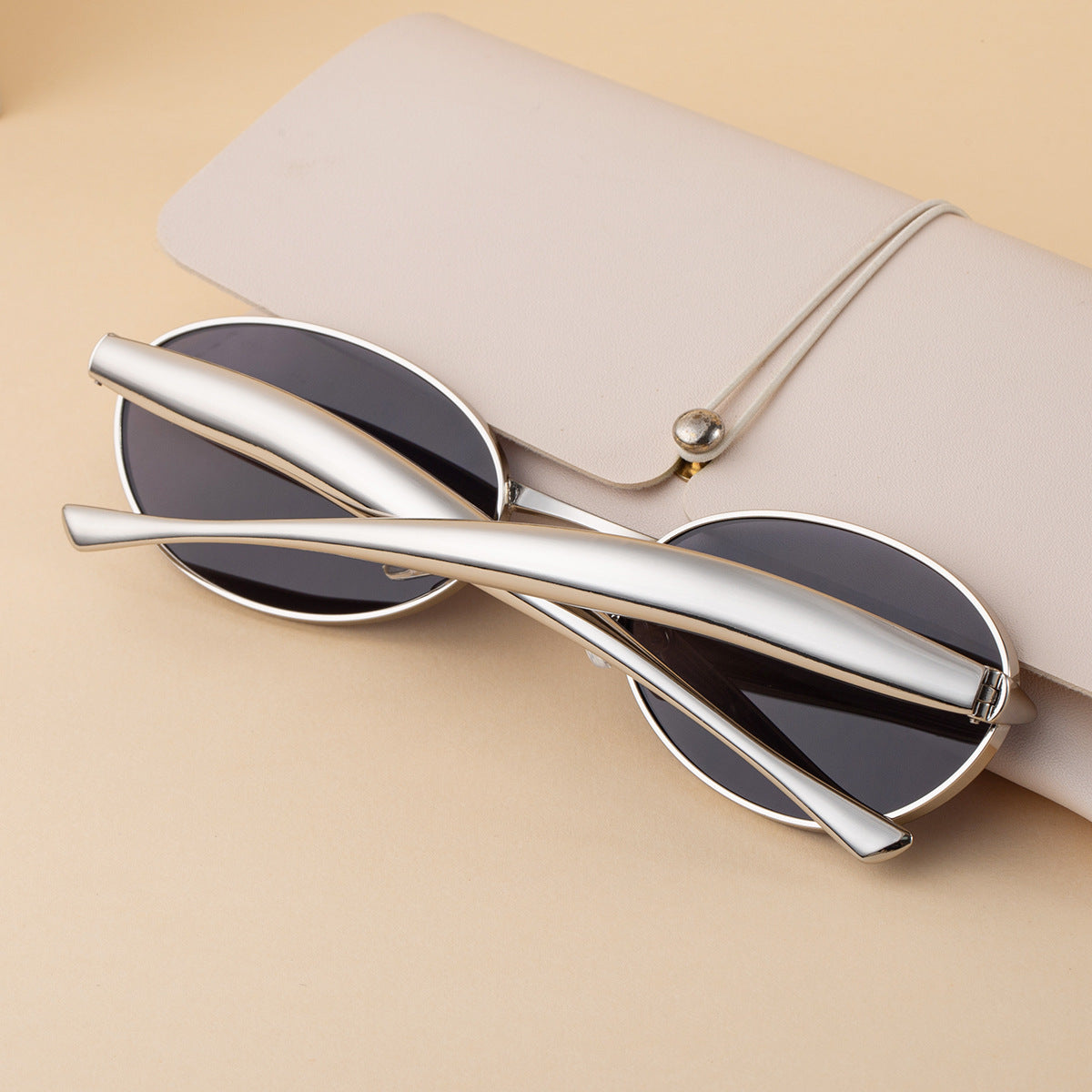Oval Sunglasses for Women2025New European and American Style Personality Sunglasses with High-end Feel, Sun Protection, Trendy Fashion Glasses