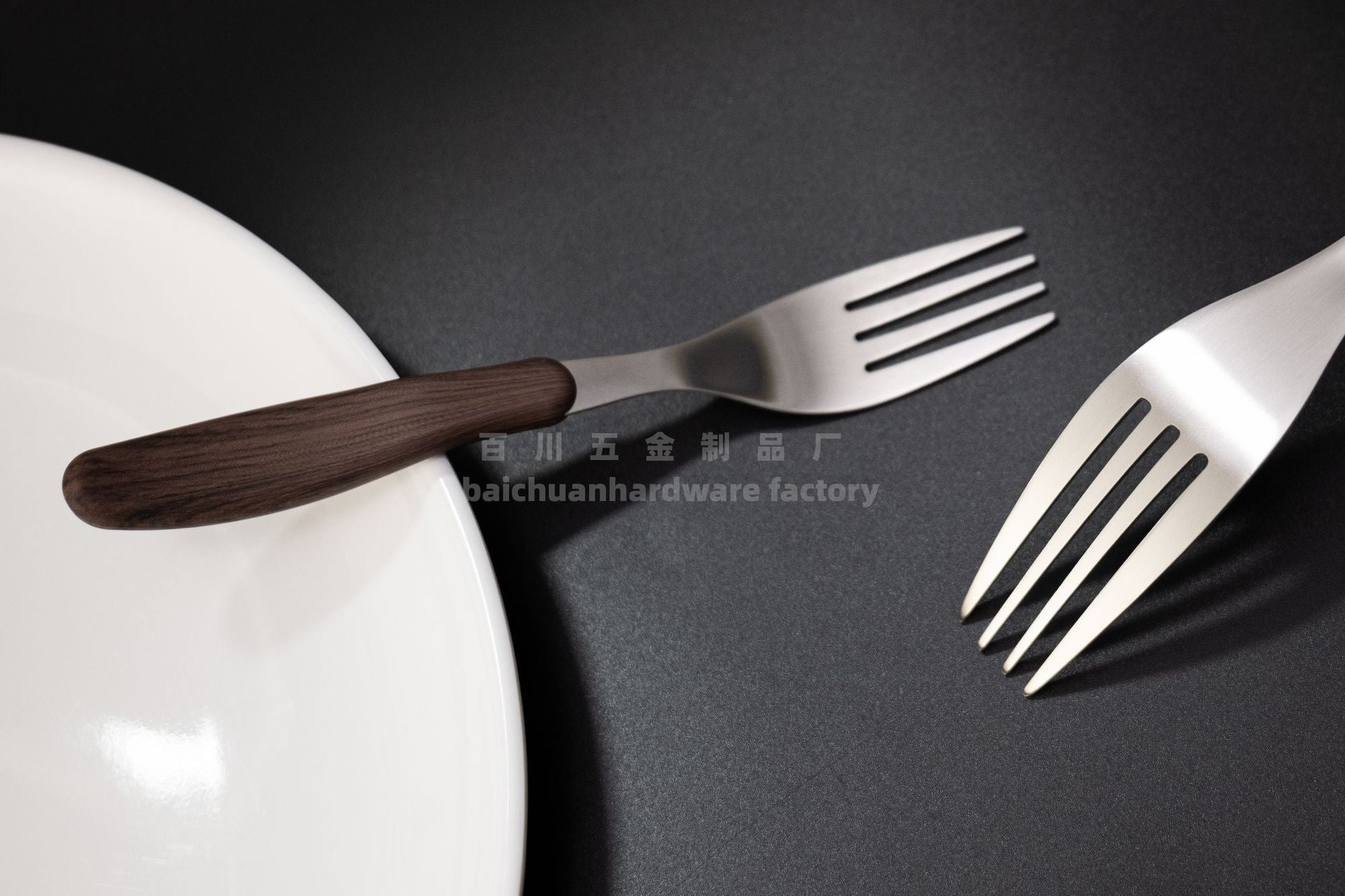 18/10Stainless Steel Western Tableware Set Imitation Wood Grain Handle Steak Knife Fork Spoon High-end Western Hotel Tableware