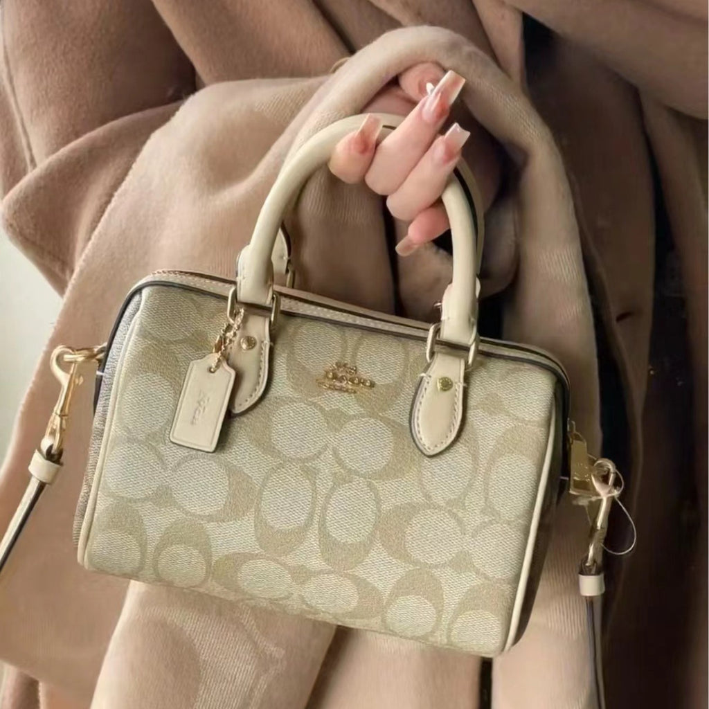 Classic Presbyopic Boston Kuo Family New Model Rowan Pillow bag mini Handbag Classic Presbyopia Crossbody Women's Bag