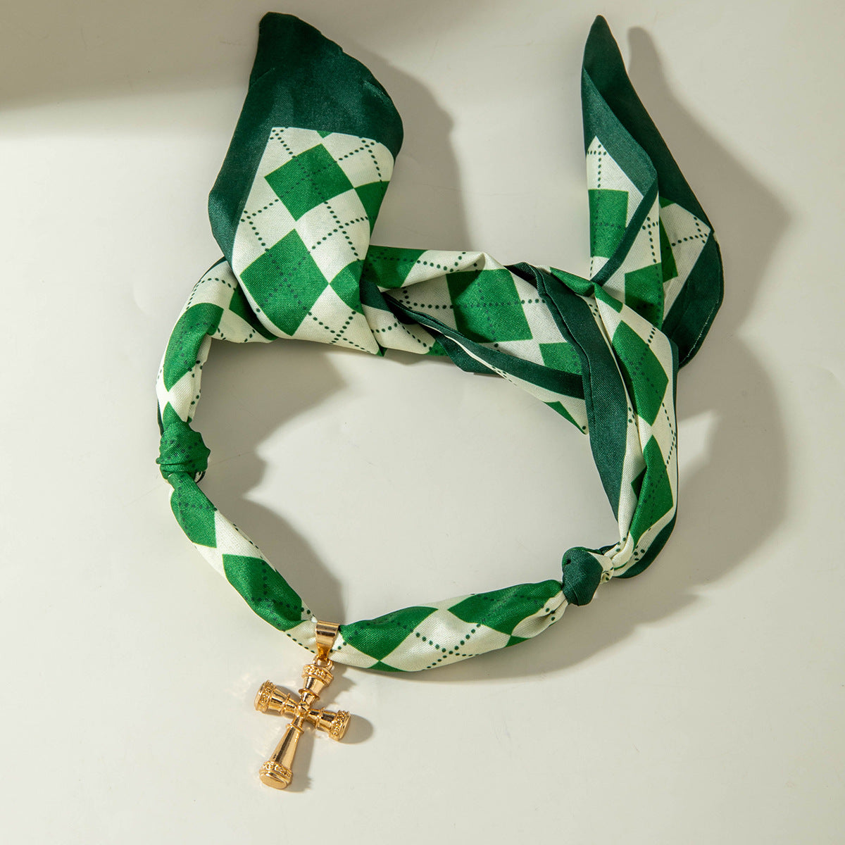 European and American Style Long Silk Scarf Necklace, Light Luxury High-End Feel, Multiple Pendants, Pearl Colorful Silk Scarf Necklace