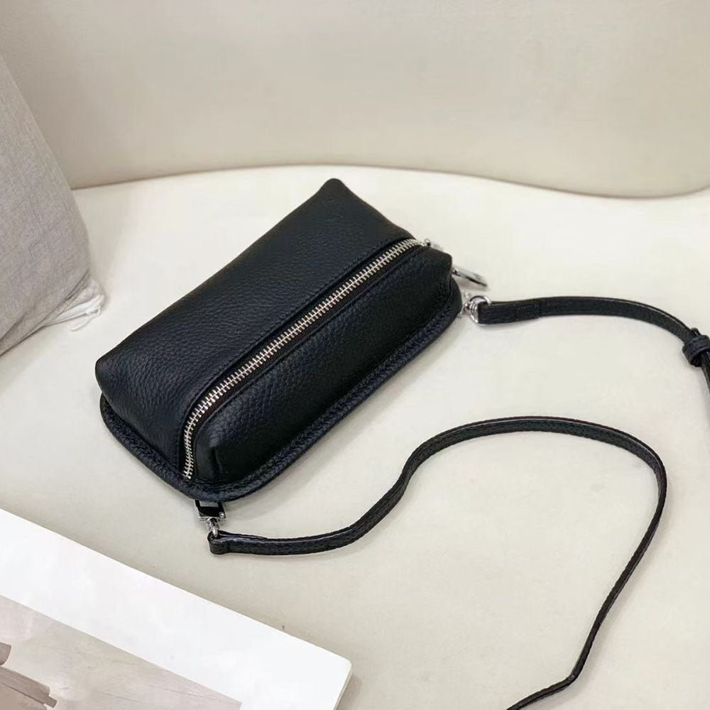 Compact and Exquisite Phone Bag for Women2025New Lightweight Simple Chest Bag Fashionable Portable Mini Crossbody Bag Small Bag